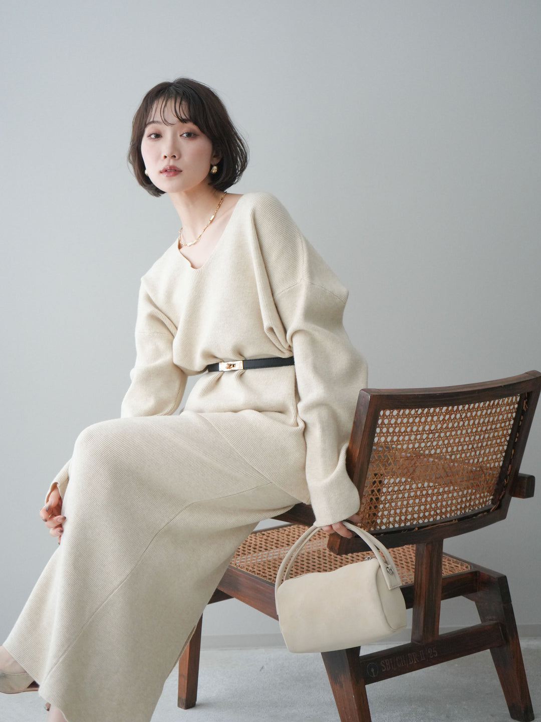 [SET]ベルト付Vネックニット＆スカートSET UP(2set)