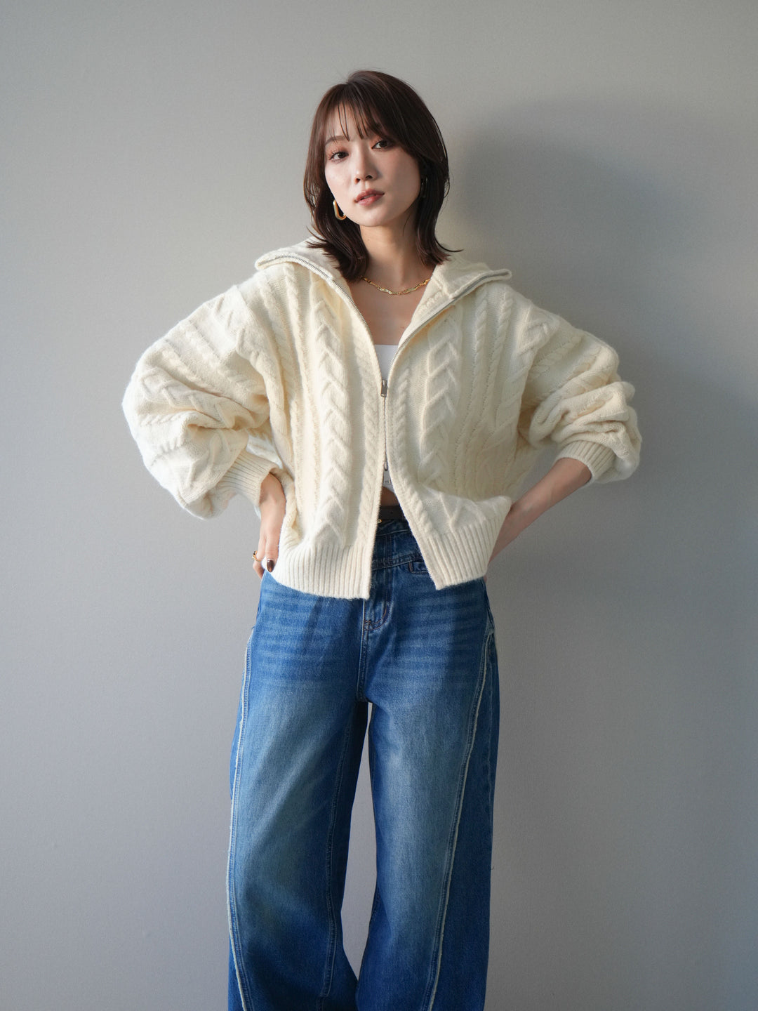 [SET]ケーブル編みハイネックZIPニットカーディガン+選べるアクセセット(2set)