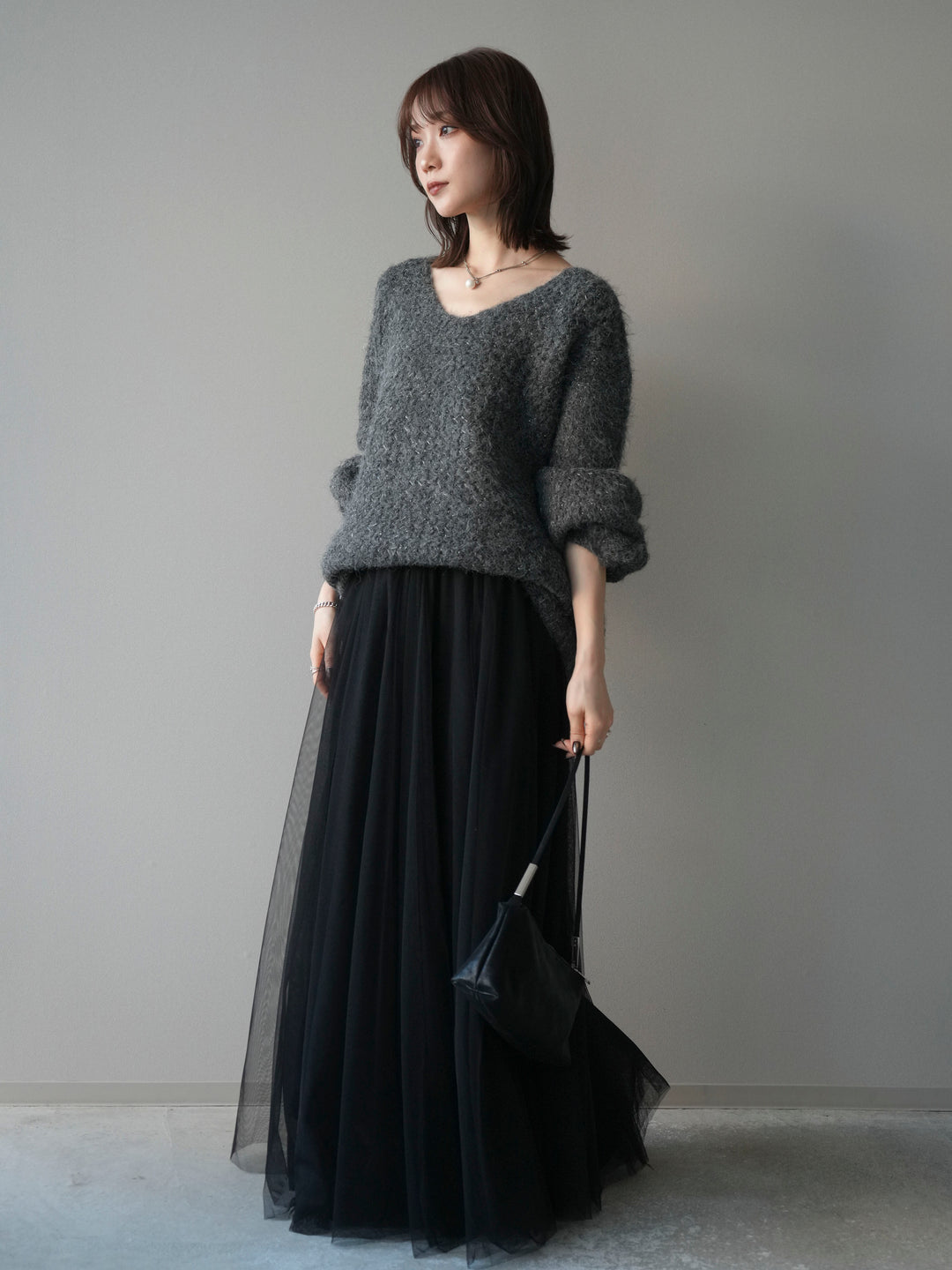 [SET]ウールタッチラメミックスヤーンVネックニットプルオーバー+チュールボリュームスカート(2set)