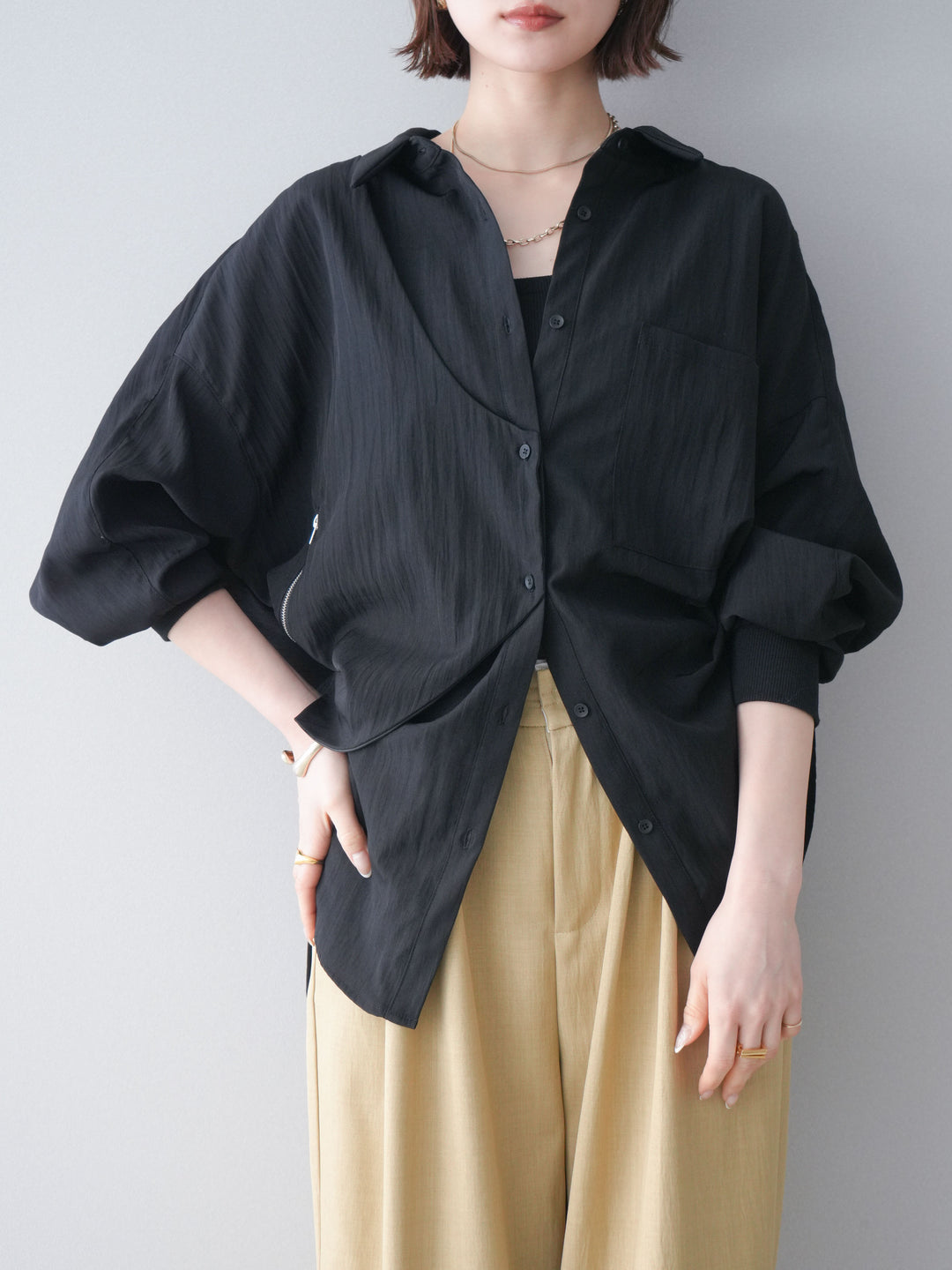 [予約]リブカフスアシンメトリーZIPデザインオーバーシャツ/black