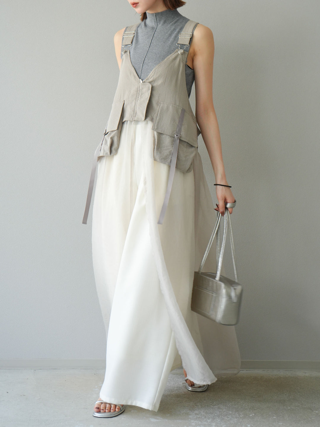 [SET] 戰術背心歐根紗洋裝 + 麻質寬鬆寬褲 (2 件套)