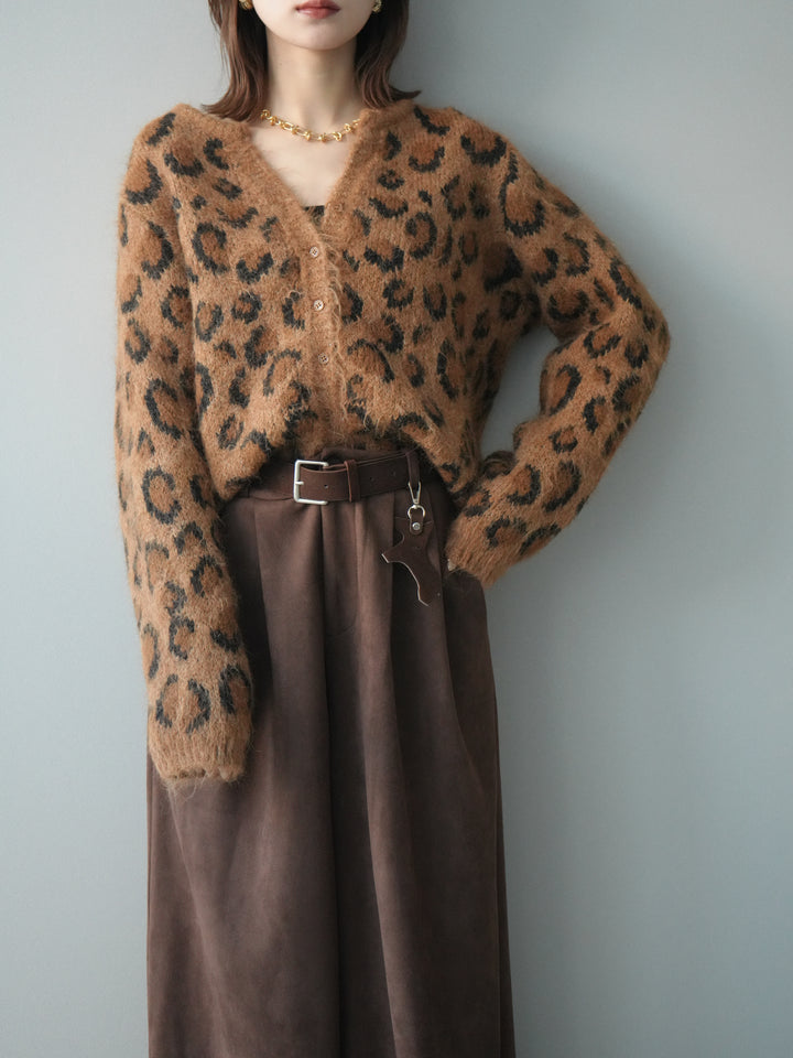 [SET]モヘアタッチレオパード柄ニットカーディガン+モチーフベルト付スエードタックワイドパンツ(2set)
