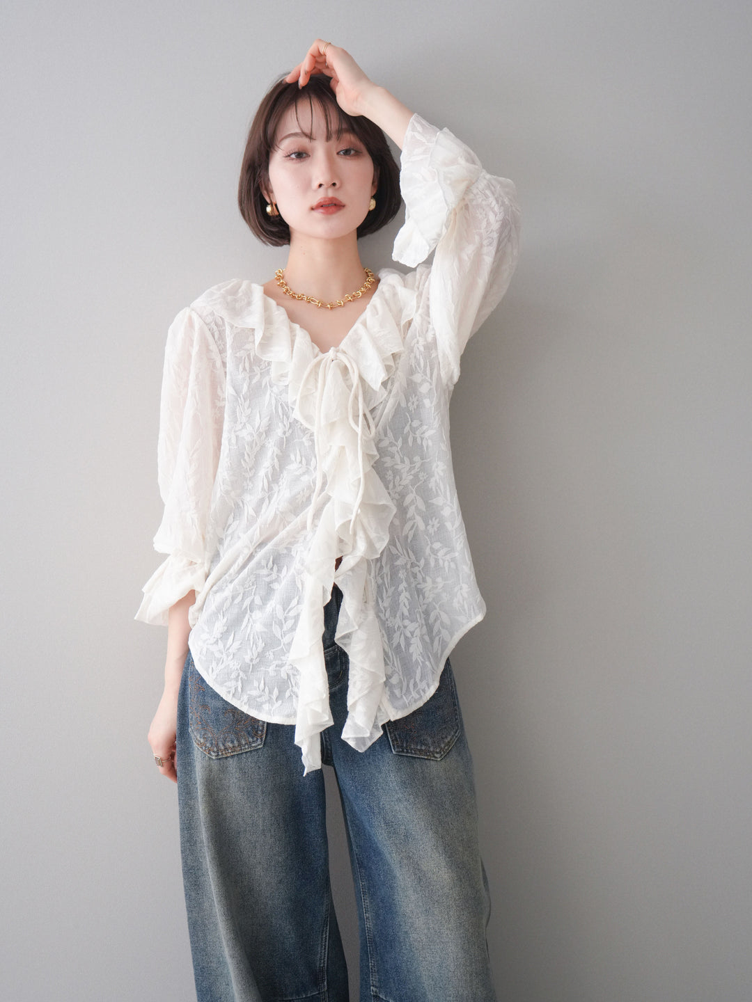 [SET]ラッフルレーススリットブラウス+選べるアクセセット(2set)
