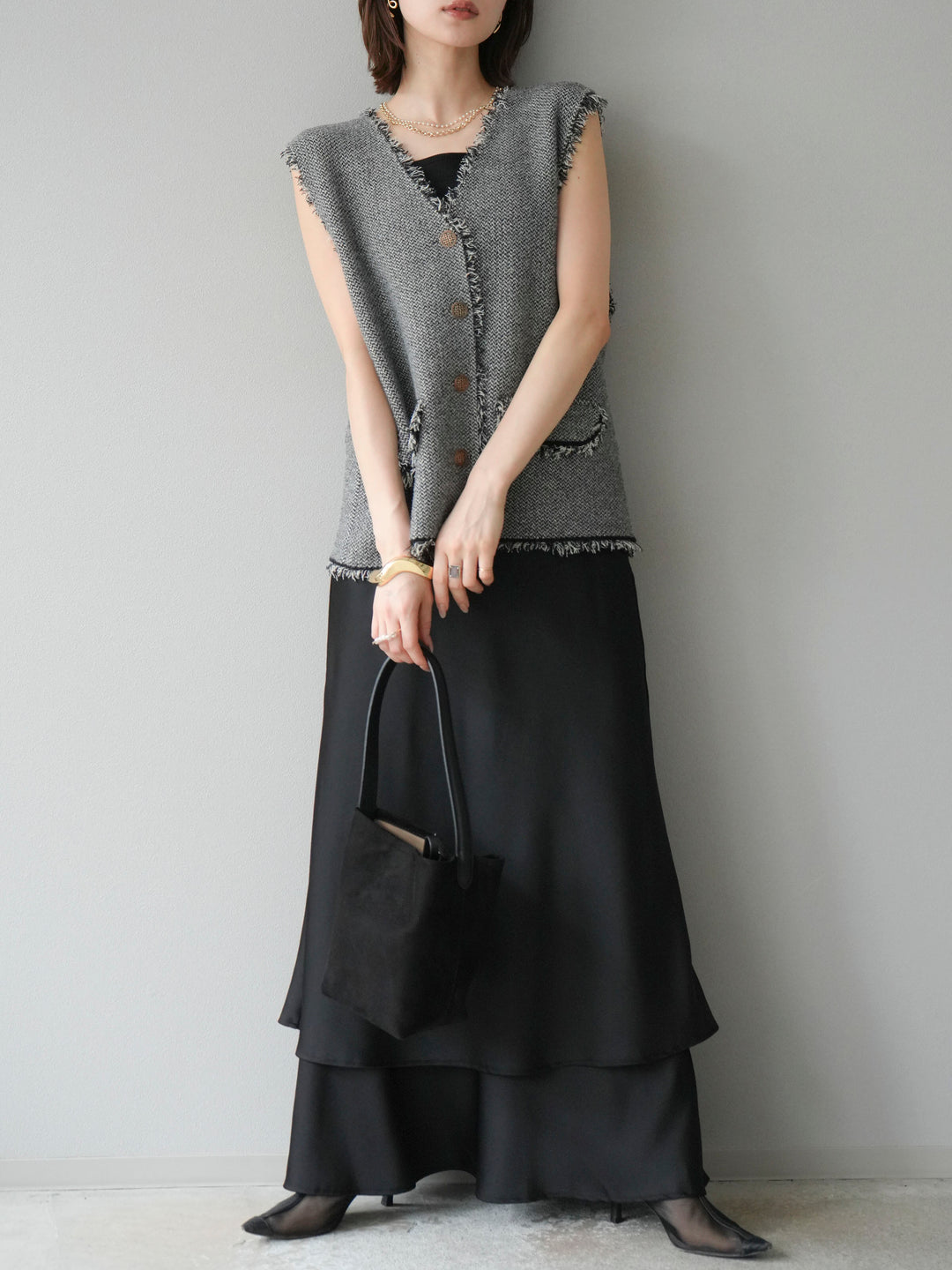 [予約]サテンフリルスカート/ブラック