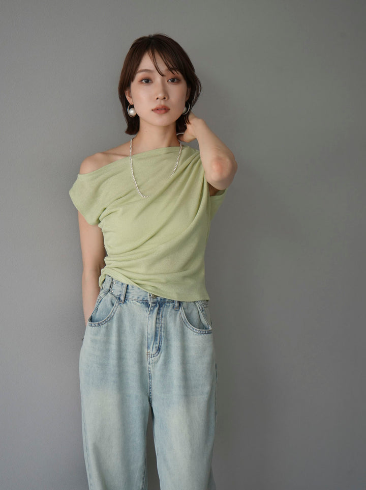 [Pre-order] Asymmetrical tuck sleeveless knit/green