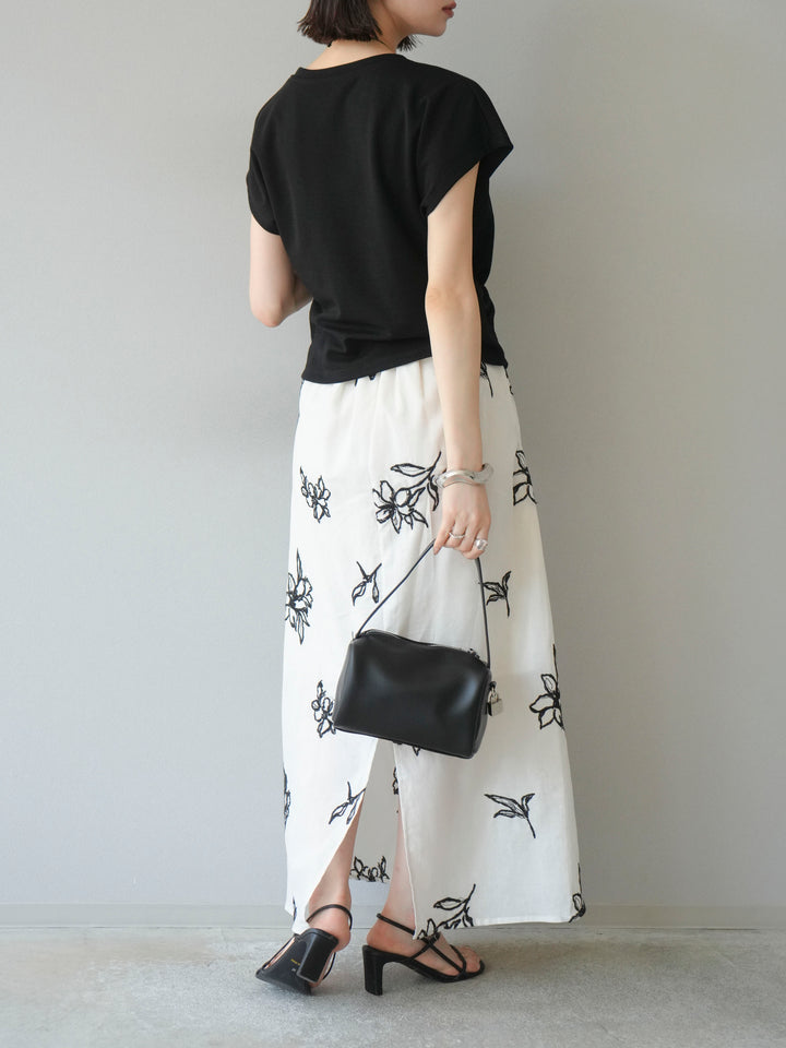 [予約]フラワー刺繍ナロースカート/ホワイト