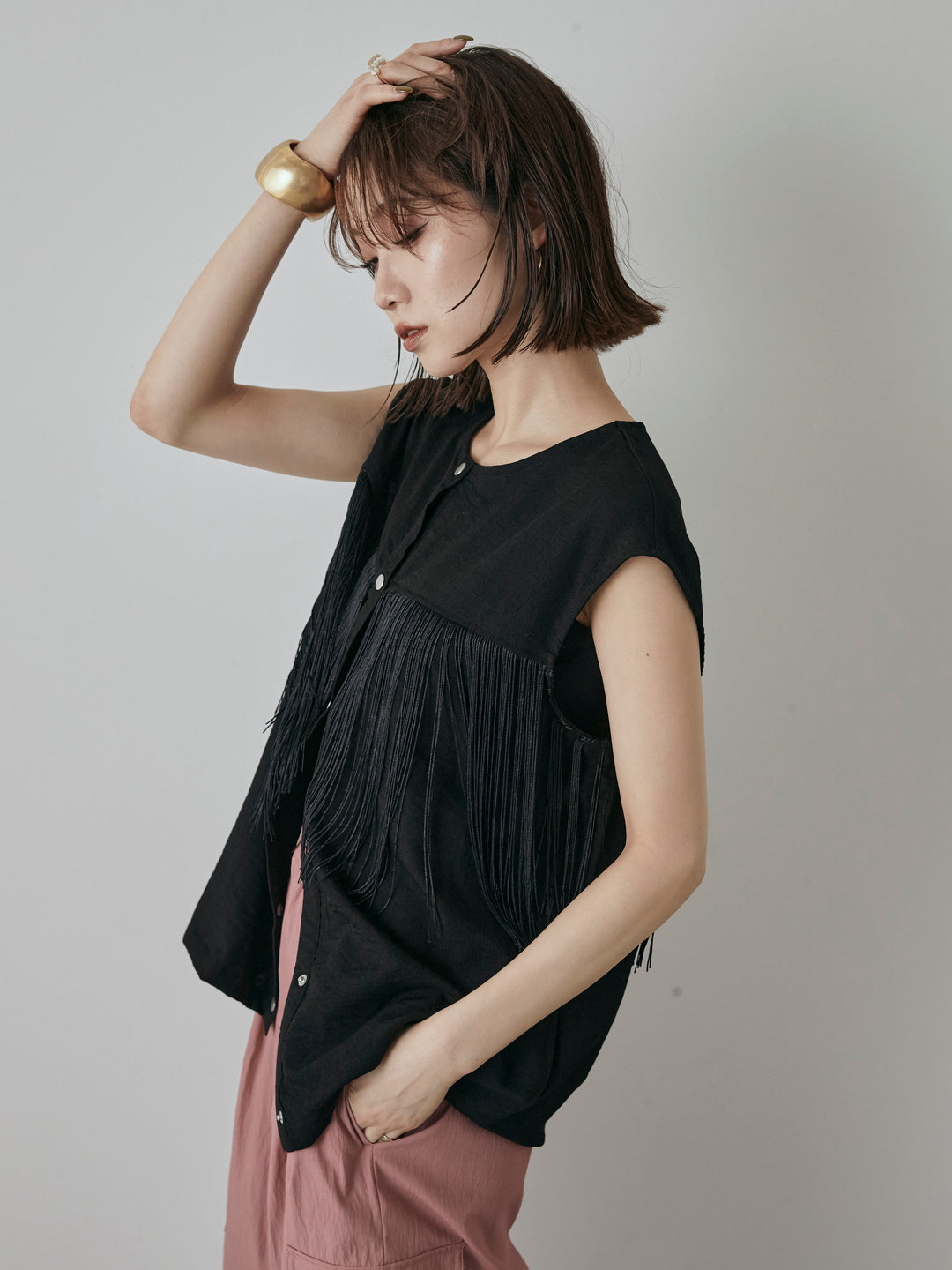【預購】流蘇無袖上衣/黑色