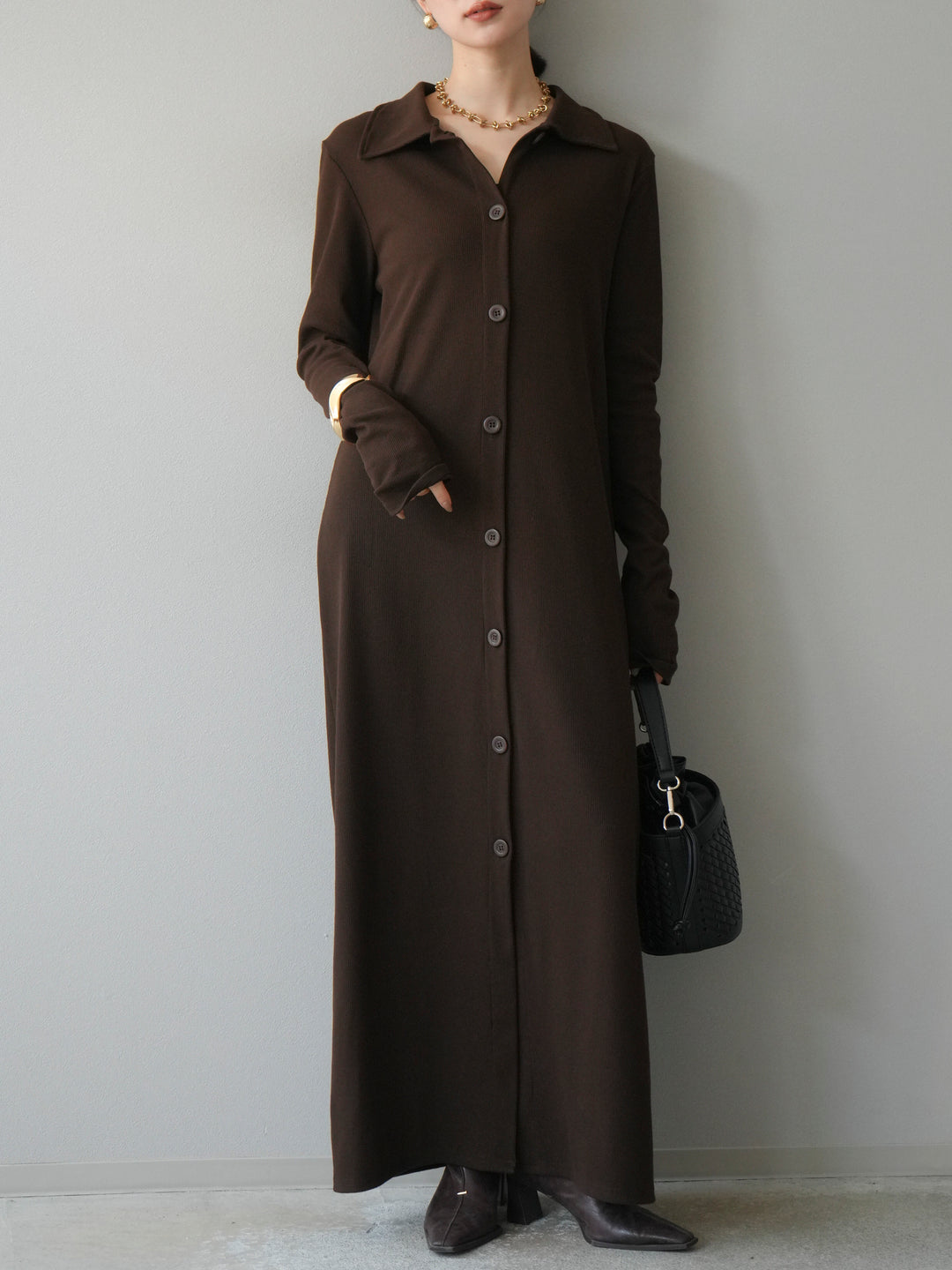 [予約]襟付きカットリブボタンワンピース/ブラウン