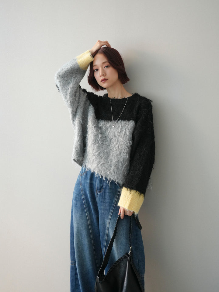 [予約]バイカラーモヘアタッチニットプルオーバー/black