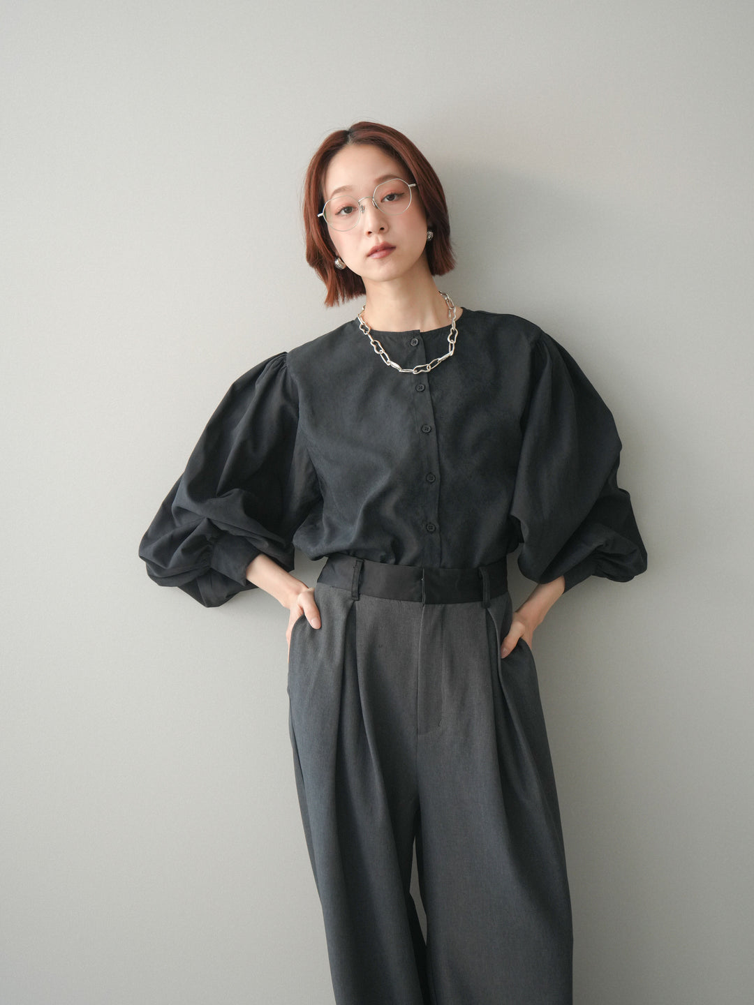 [予約]2WAYピーチスキンボリュームスリーブブラウス/black