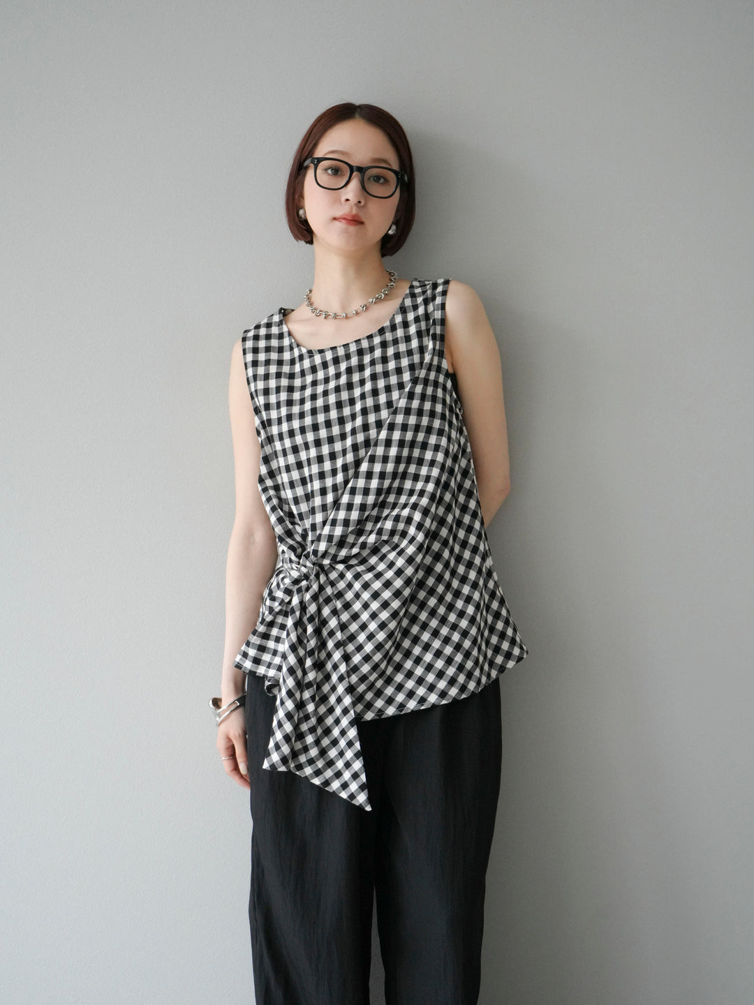 [SET] 前裹式無袖上衣+麻質下擺回型寬褲（2件組）