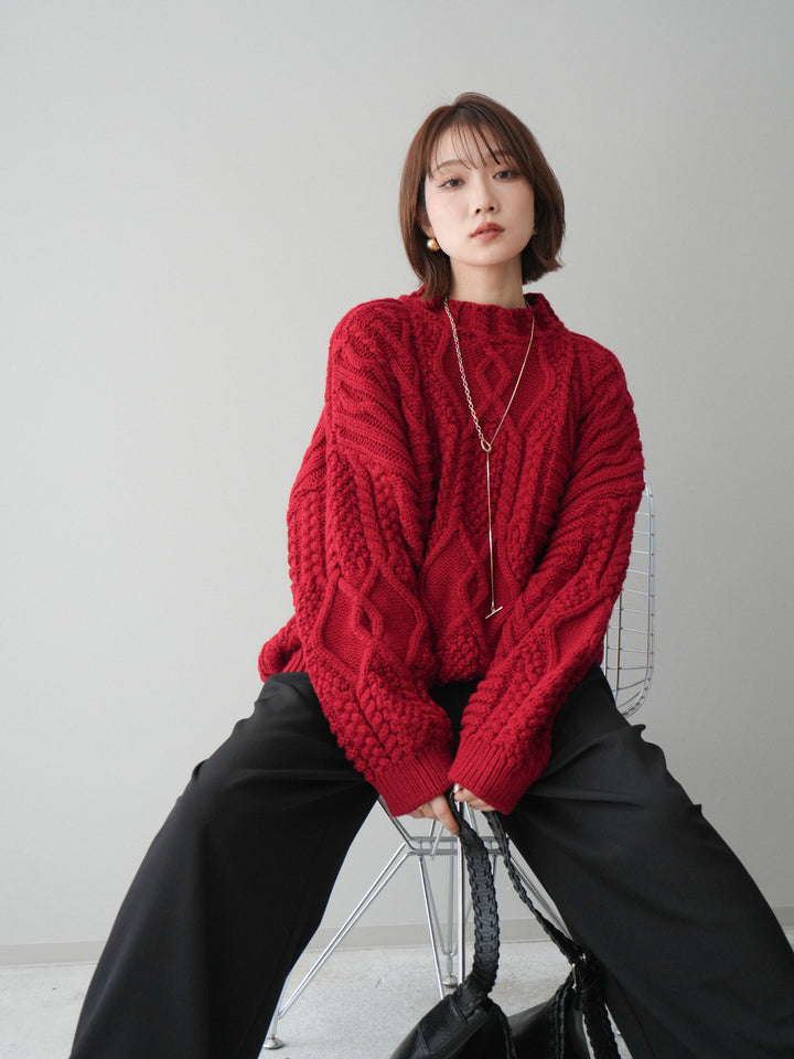 [予約]ケーブル編みモックネックニットプルオーバー/red