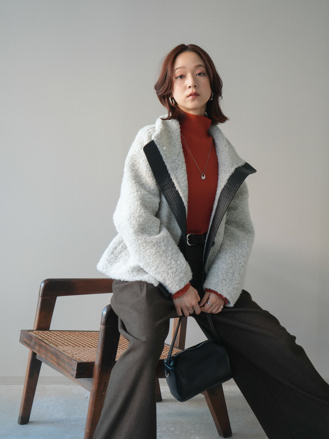 [SET]レザー切替ブークレブルゾン+アニマル柄ベルト付きウールタッチワイドパンツ(2set)