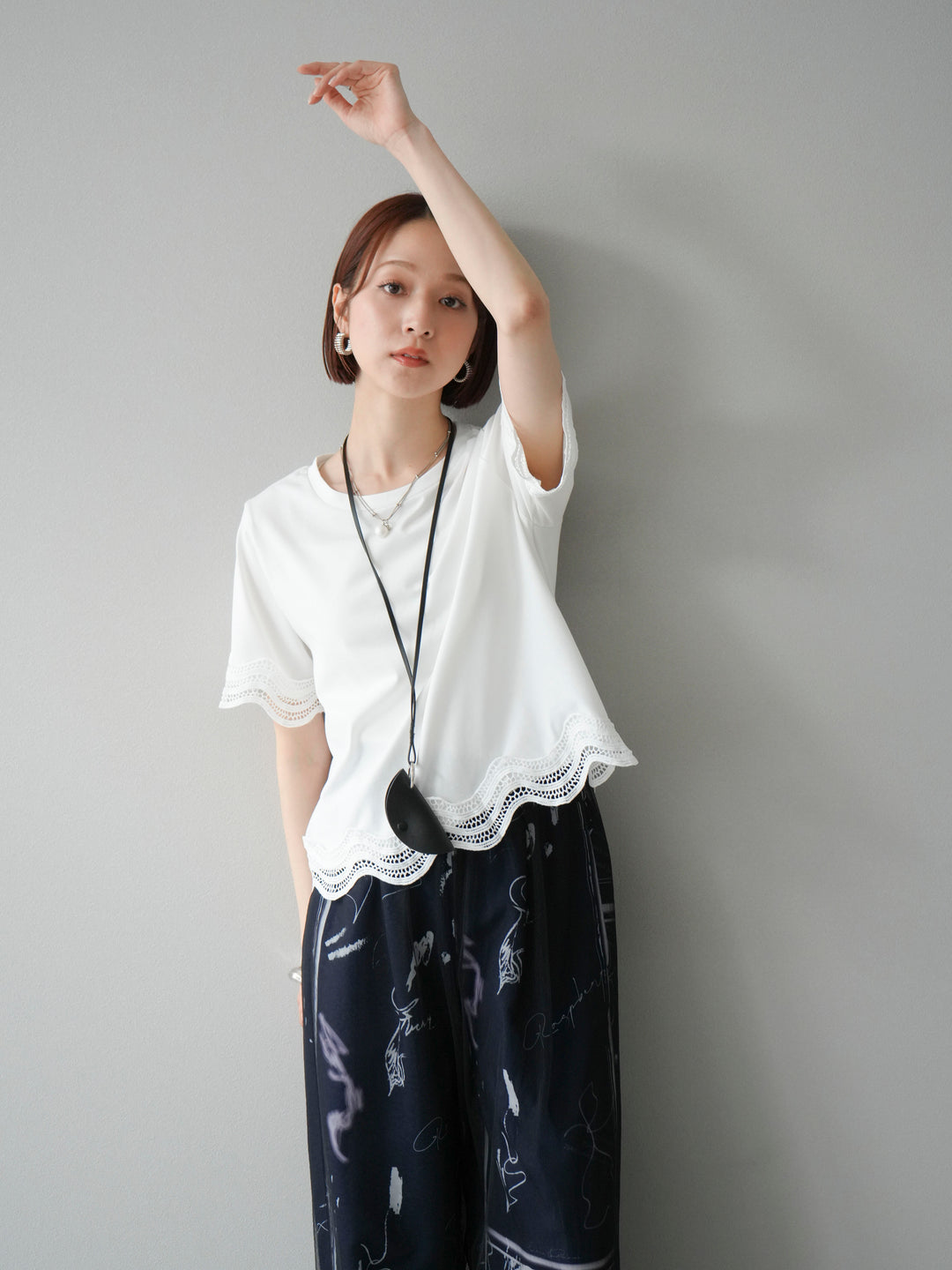 [SET]レース切替カットソー+コード刺繍チュールレイヤードパンツ(2set)