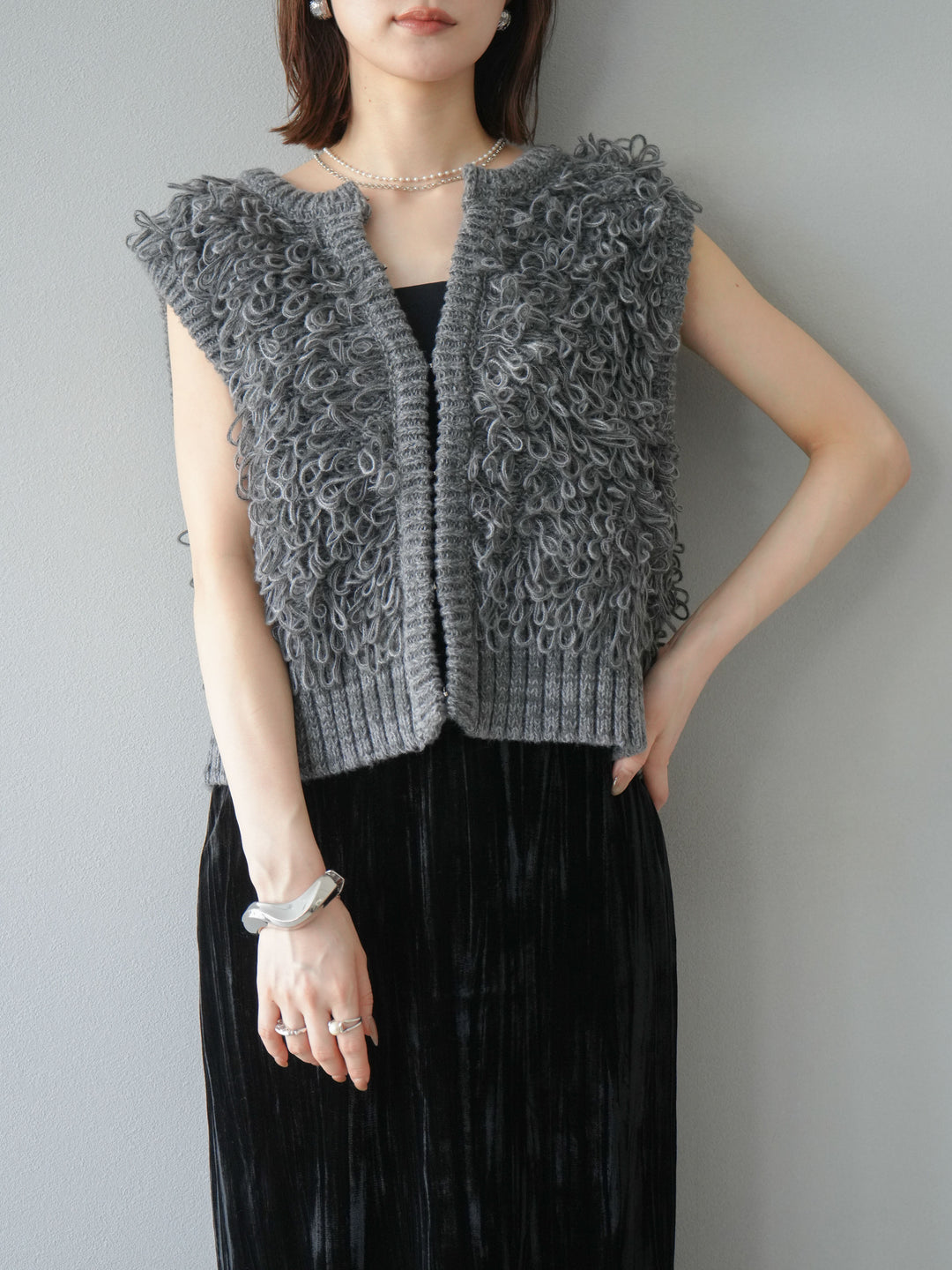 [予約]ループデザインホックベスト /チャコール