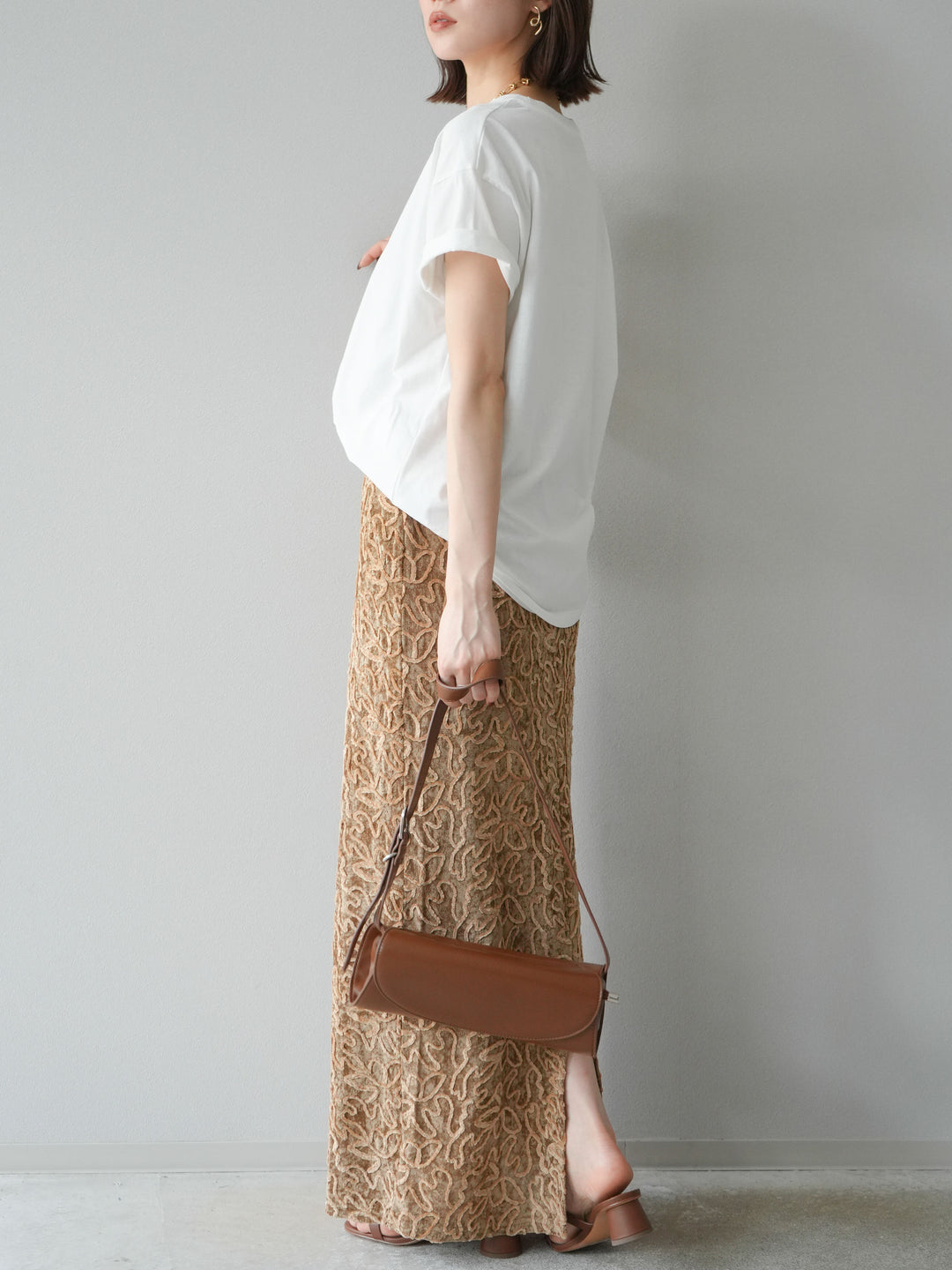 [予約]パイピングフラワーシアーベロアスカート/ベージュ