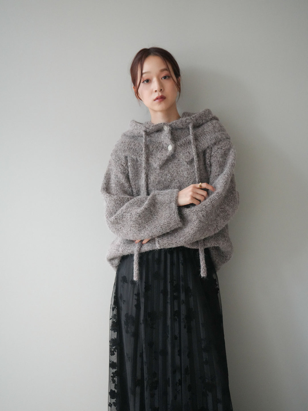 [SET]バラクラバSETニットプルオーバー+フラワーフロッキーチュールプリーツスカート(2set)