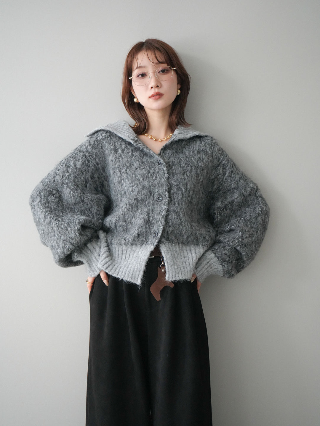 [SET]リブ切替メランジニットカーディガン+モチーフベルト付スエードタックワイドパンツ(2set)