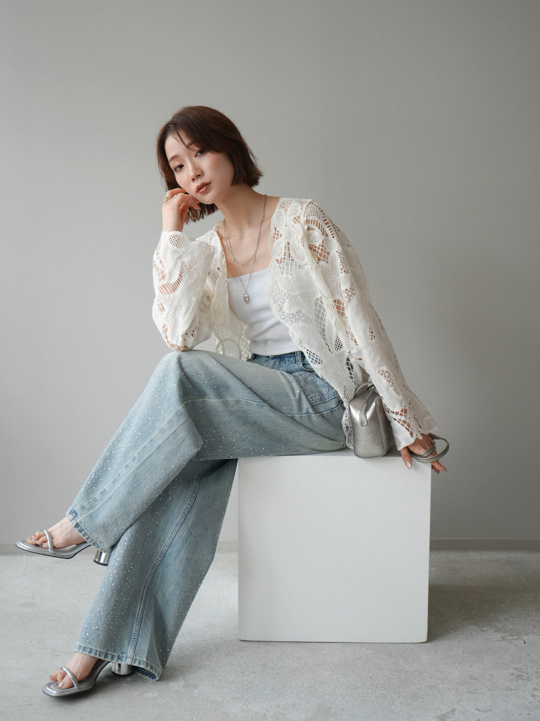 【套裝】3D蕾絲荷葉邊上衣+前口袋串珠闊腿牛仔褲（兩件套）