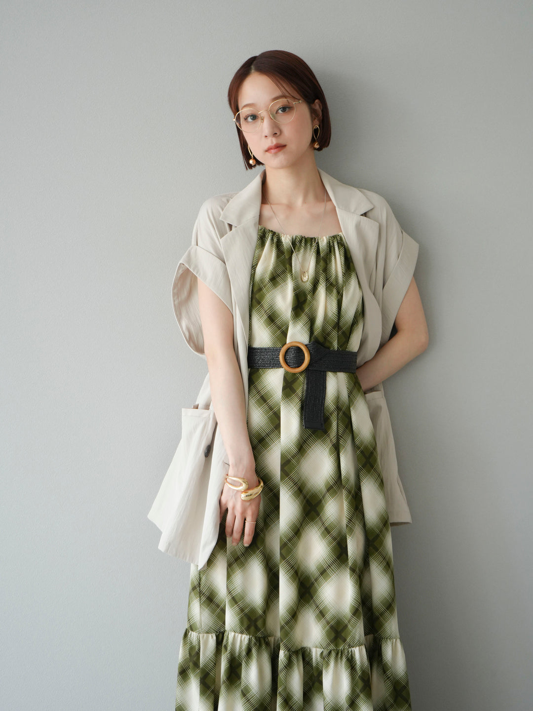 [SET]ベルト付チェックノースリーブワンピース+リネンライクノースリーブダブルジレ(2set)