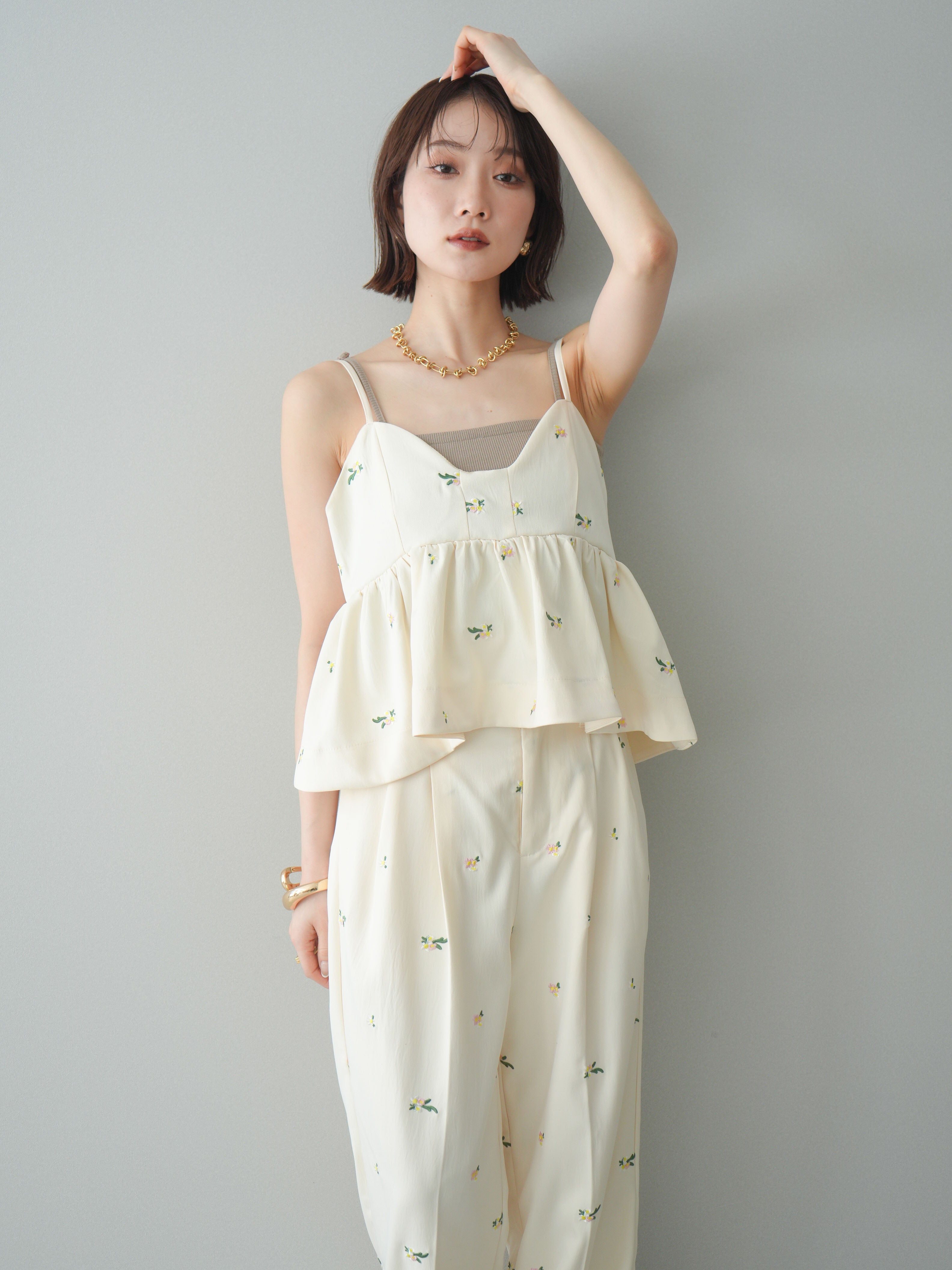 予約]フラワー刺繍ビスチェ/ivory – Lumier