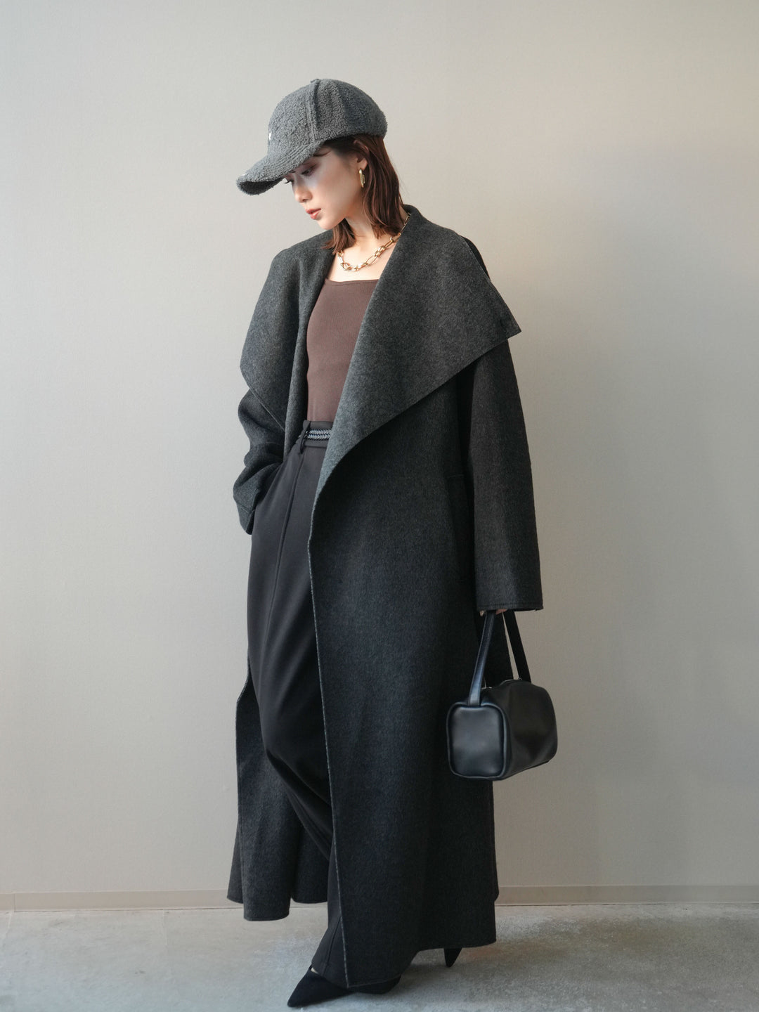 [予約]ベルト付裏起毛センターシームカーブパンツ/black