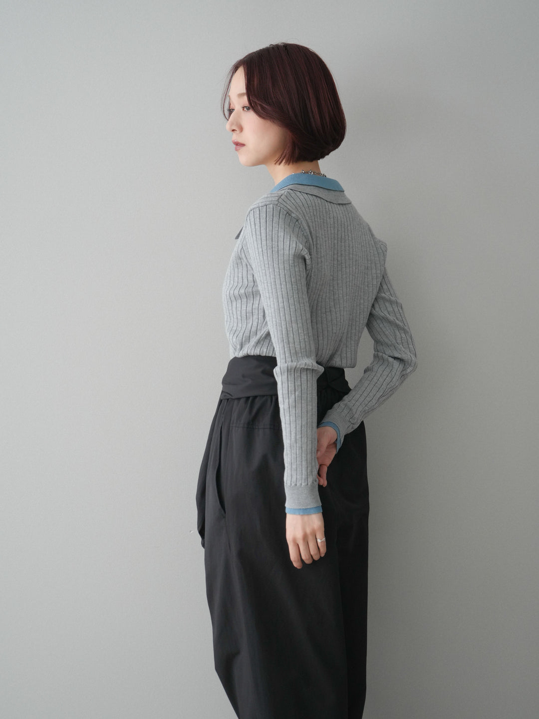 [予約]ダブル襟ポロリブニットトップス/gray