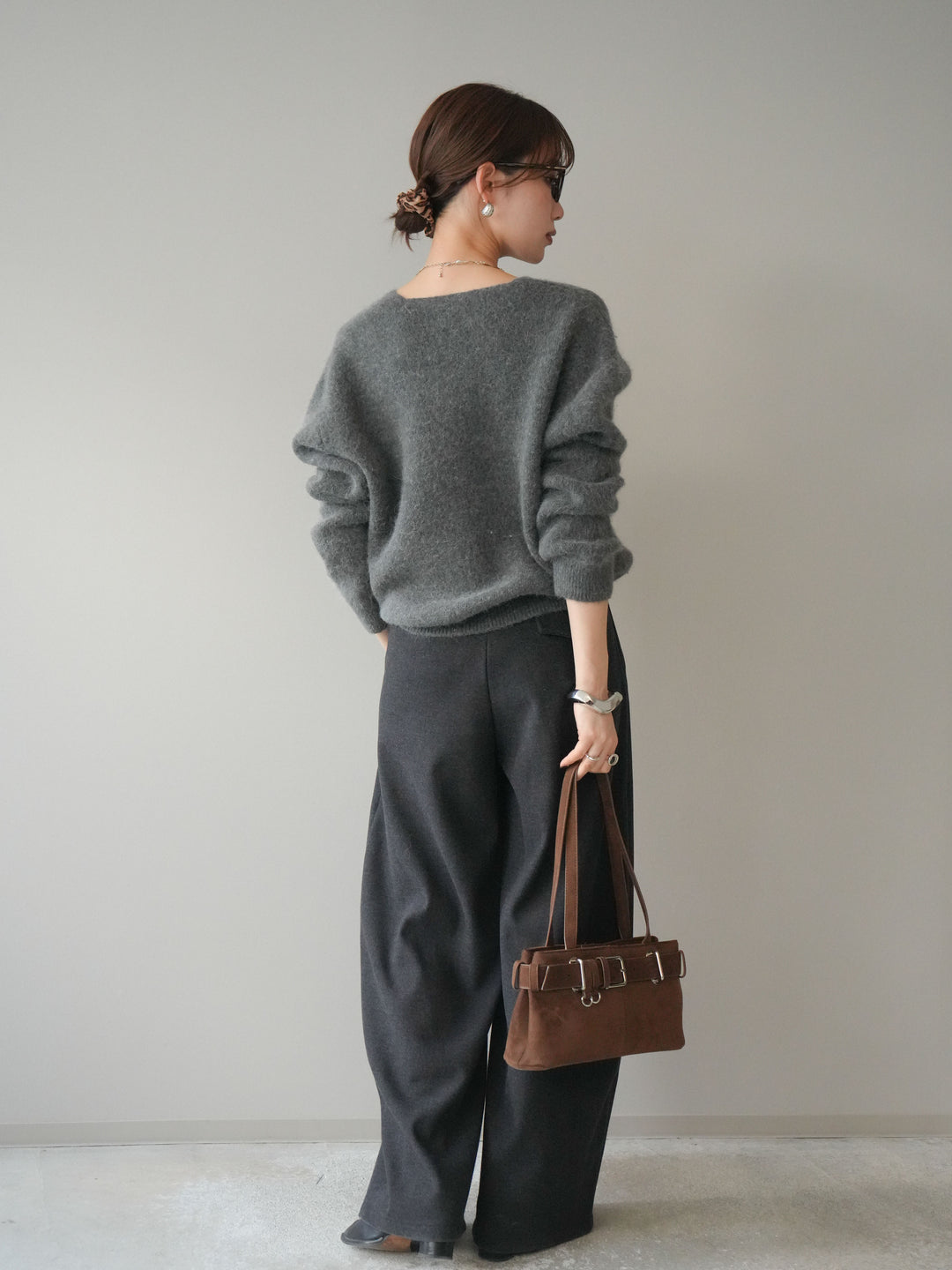 [予約]アニマル柄ベルト付きウールタッチワイドパンツ/charcoal