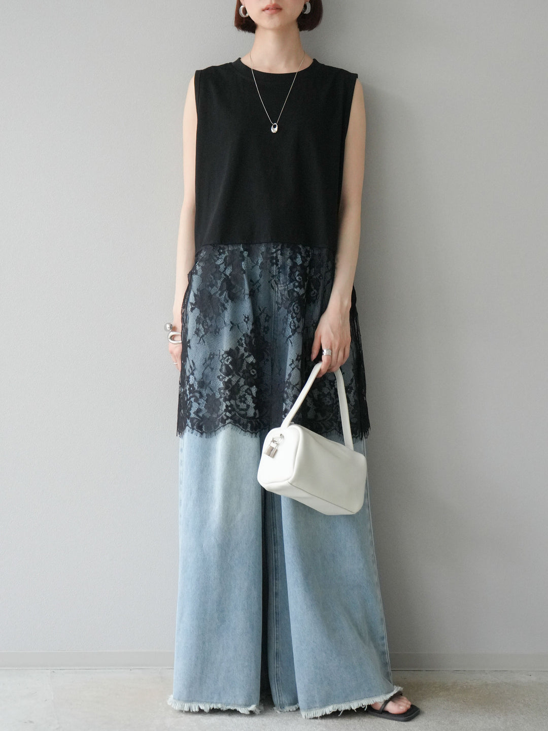 [予約]レース切替ノースリトップス/ブラック