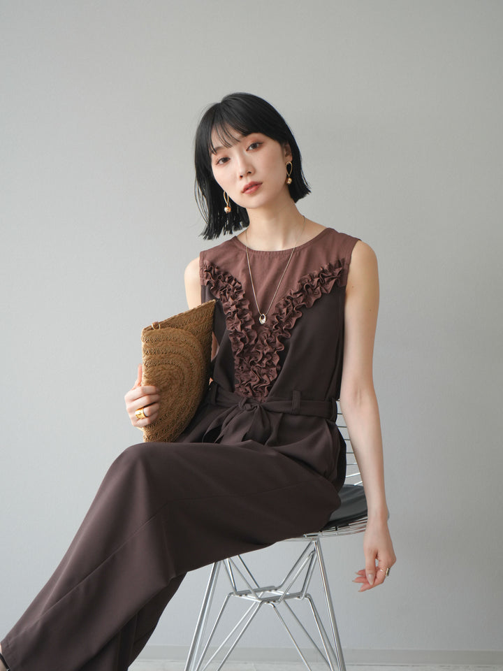 [預購] 荷葉邊設計連身褲/棕色
