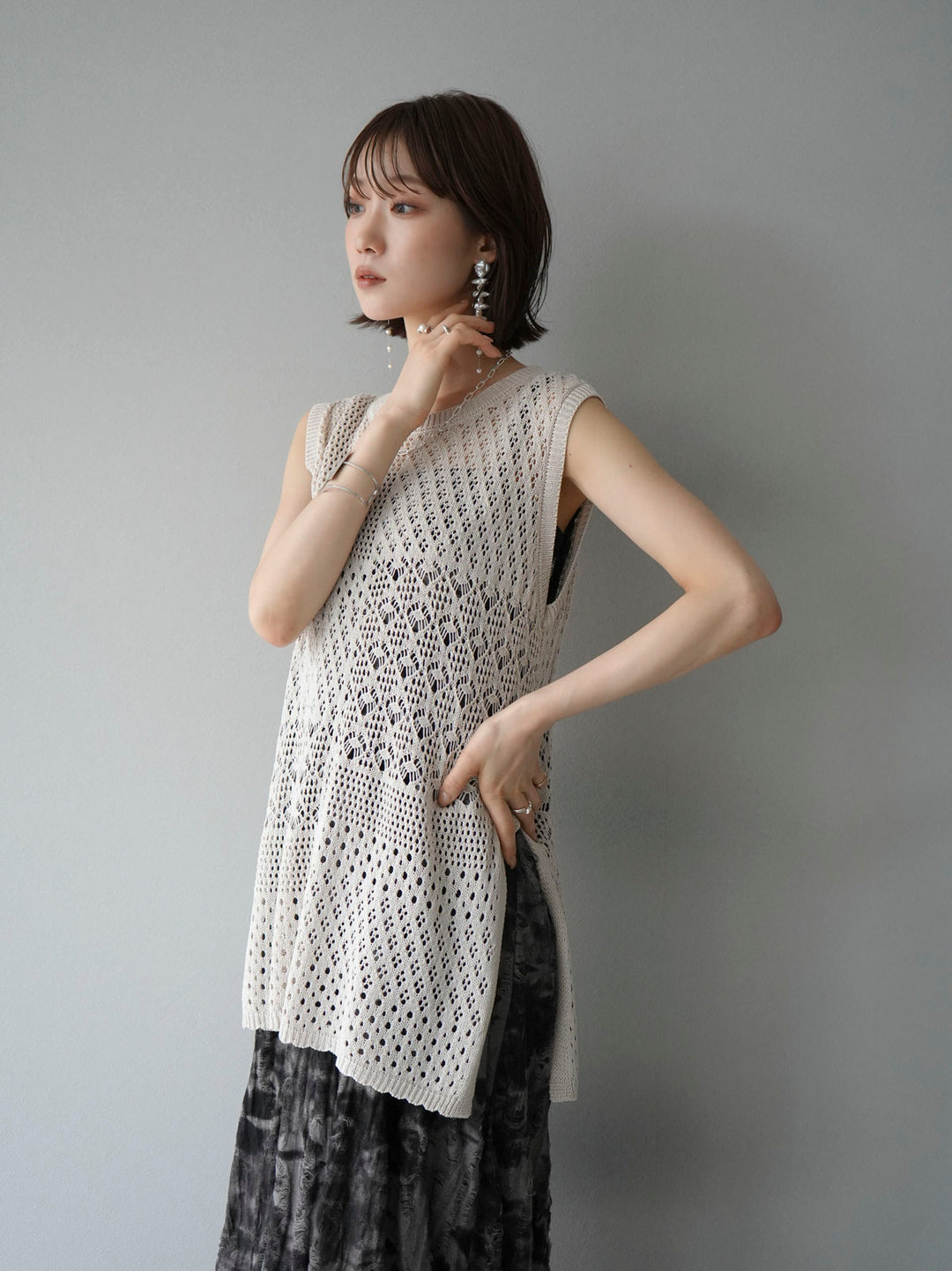 [Pre-order] Openwork side slit knit top/ivory