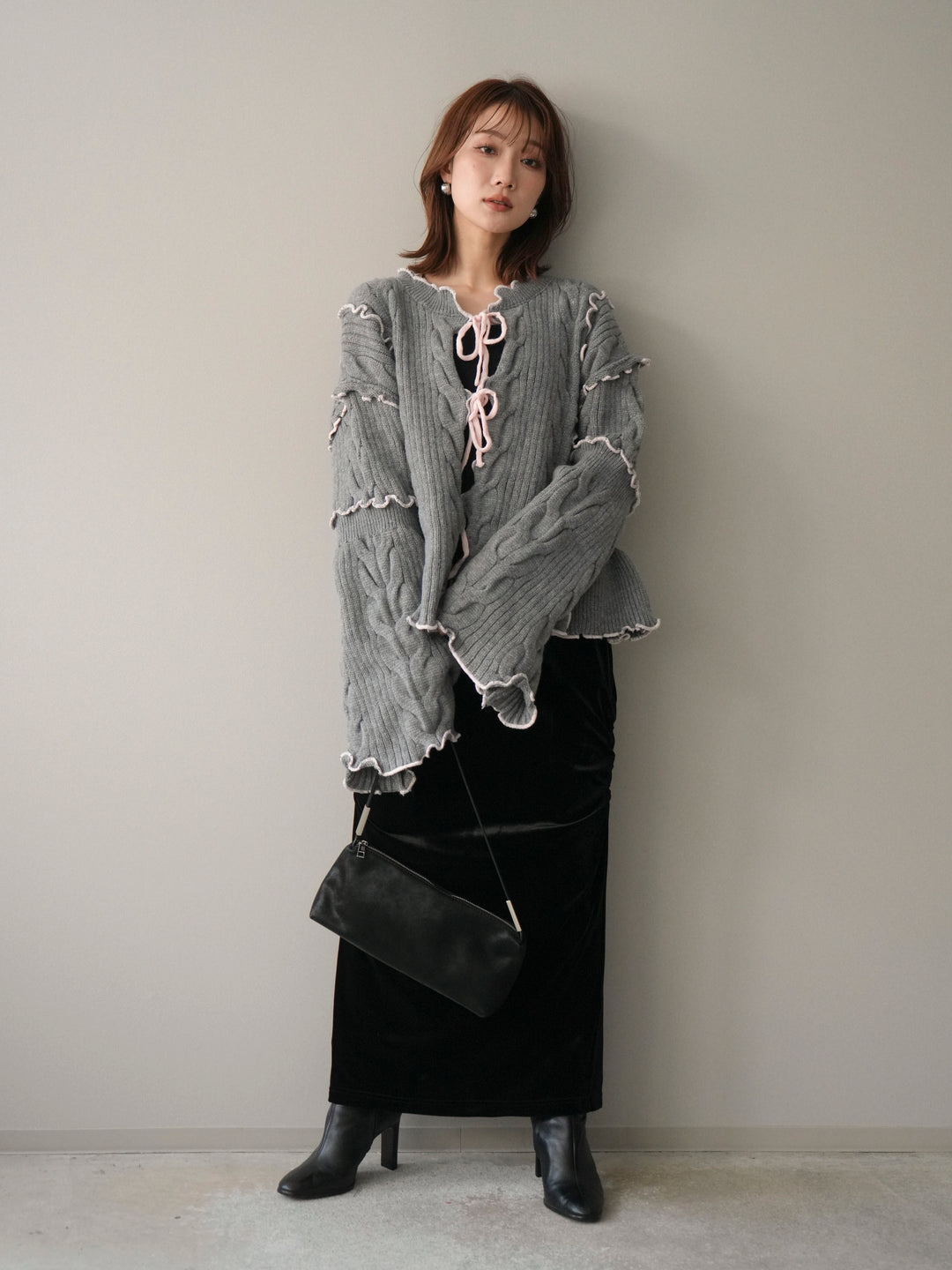 [SET]フロントリボン配色メローニットカーディガン+ギャザーベロアスカート(2set)