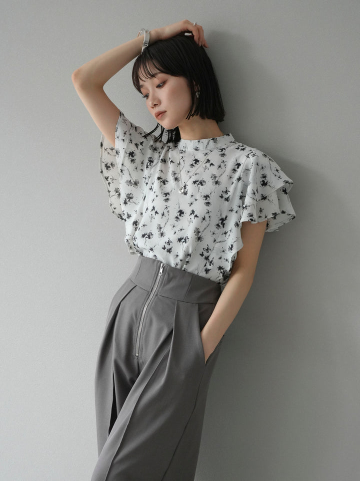 [予約]フラワーモチーフラッフルスリーブブラウス/ホワイト