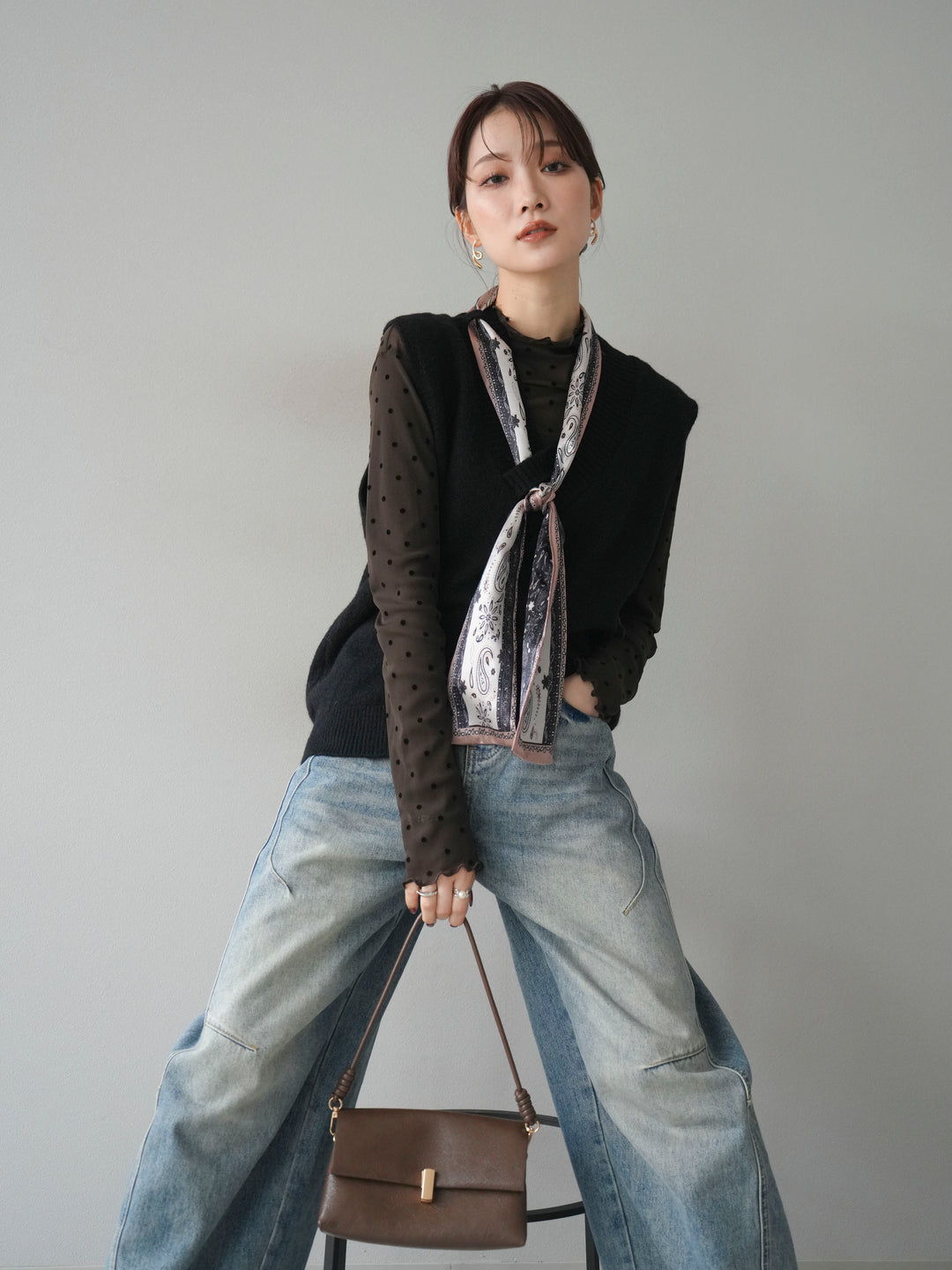 [予約]スカーフ付きニットベスト/black