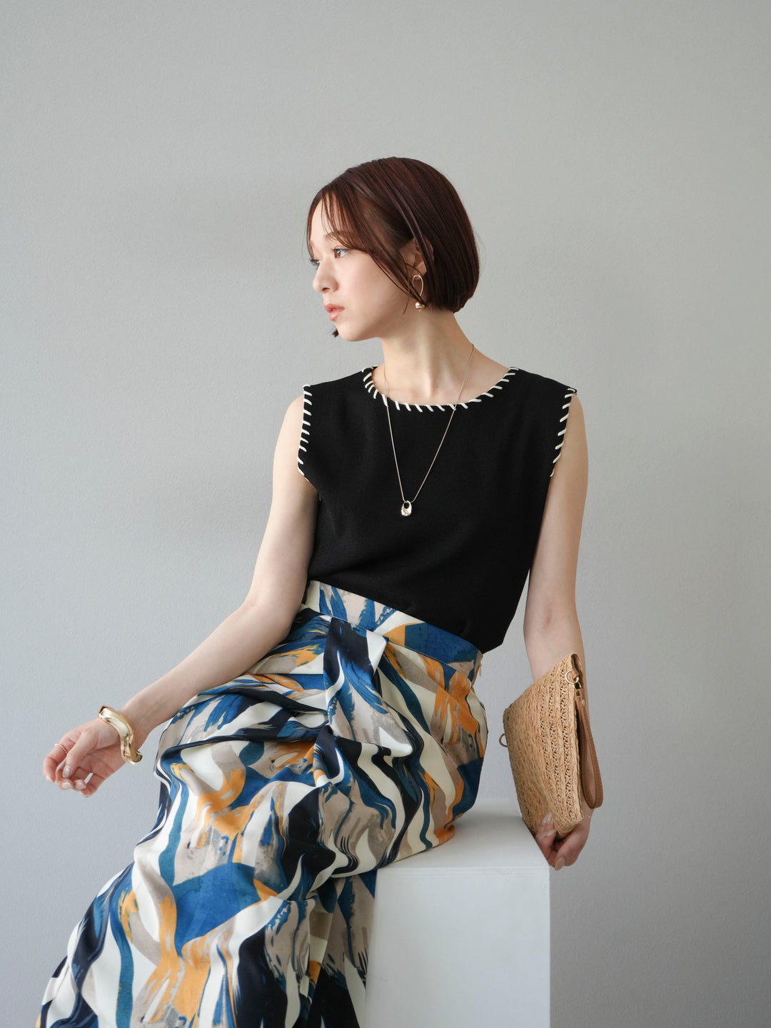 【預購】亞麻質感手縫針織套頭衫/黑色