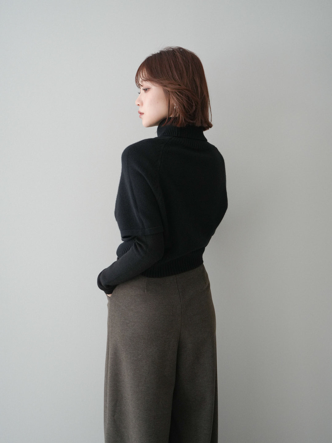 [予約]ケーブル編みタートルハーフスリーブニットアンサンブル/black