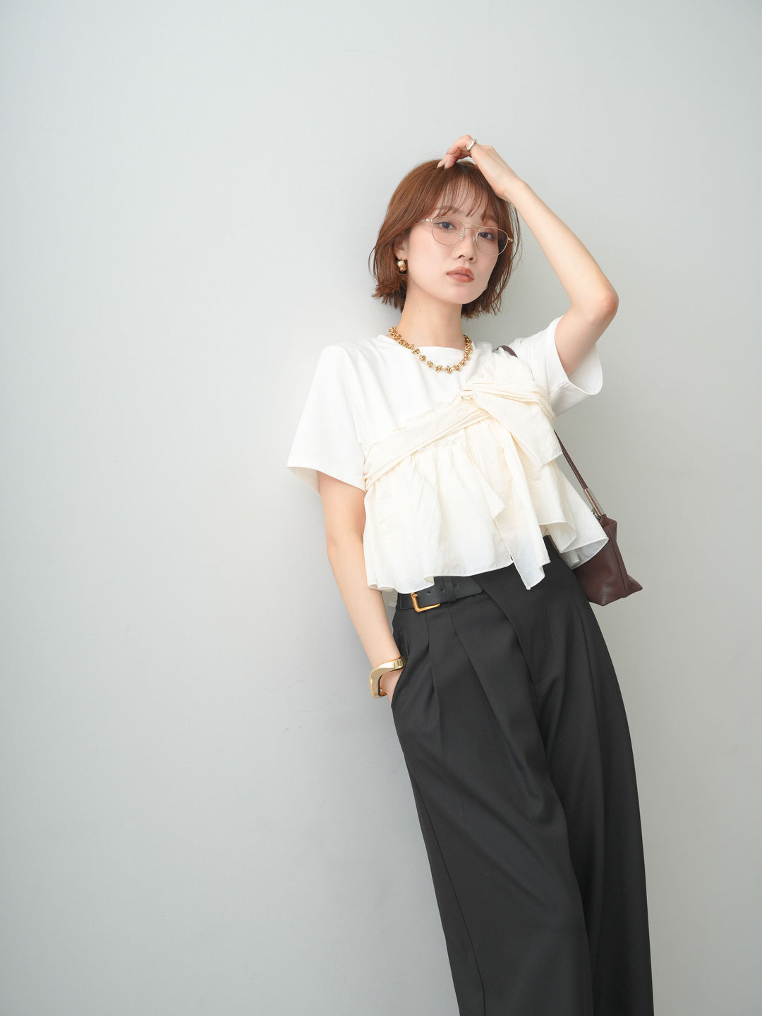 [SET]ナイロンドッキングツイストTEE +アシンメトリーベルトタックワイドパンツ(2set)
