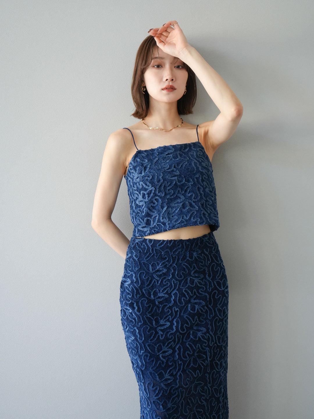 [予約]パイピングフラワーシアーベロアキャミソール/ネイビー