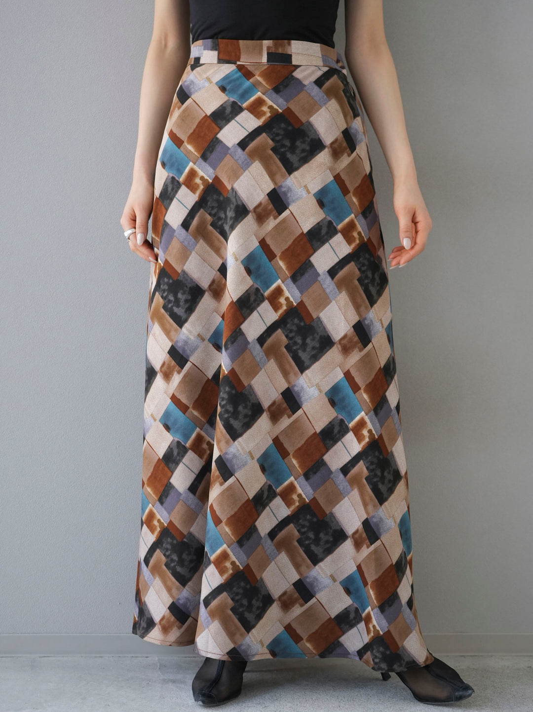 [Pre-order] Retro pattern flare skirt/brown
