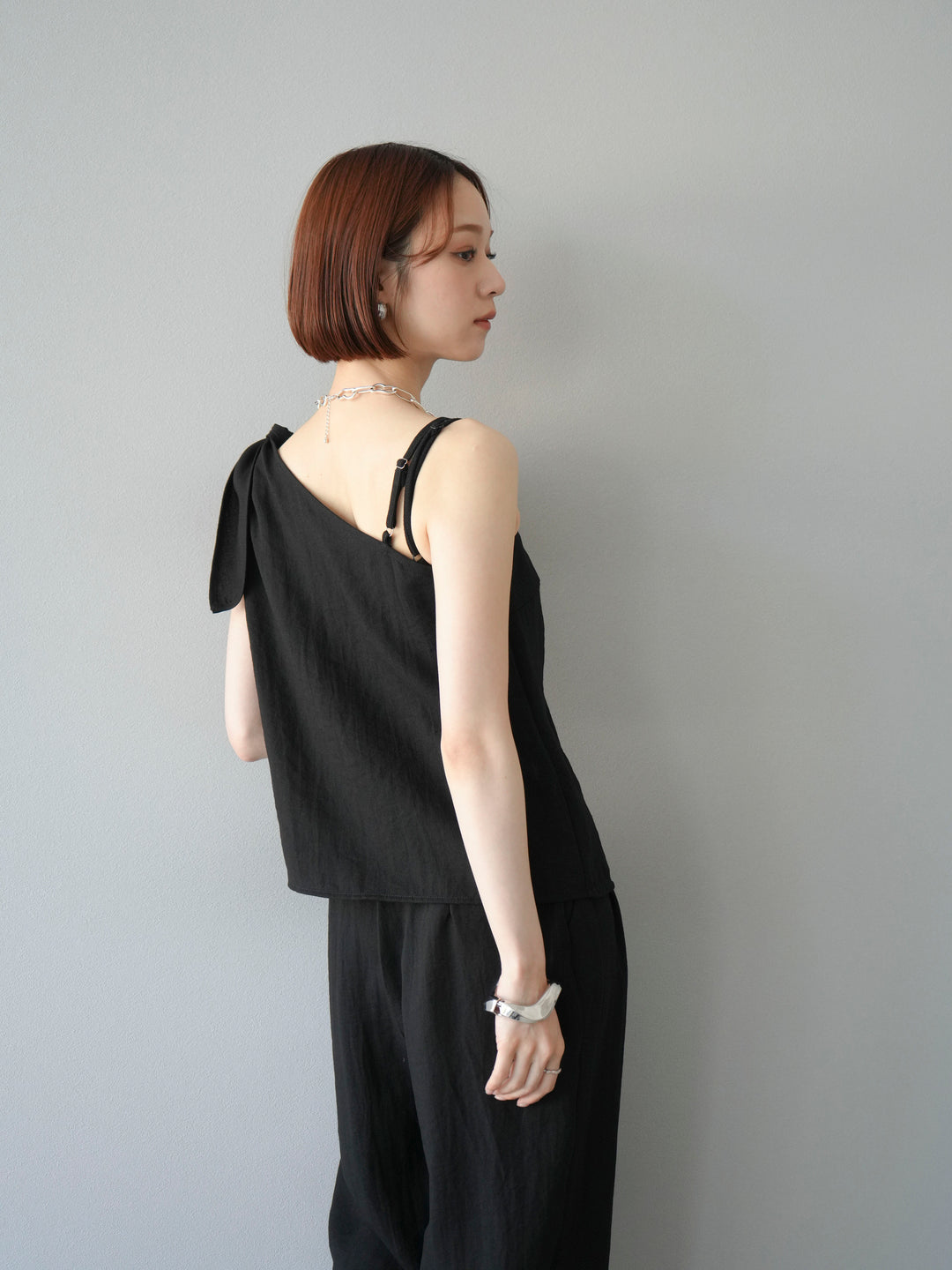 [SET]アシンメトリーショルダーデザイントップス＆ワイドパンツSET UP(2set)