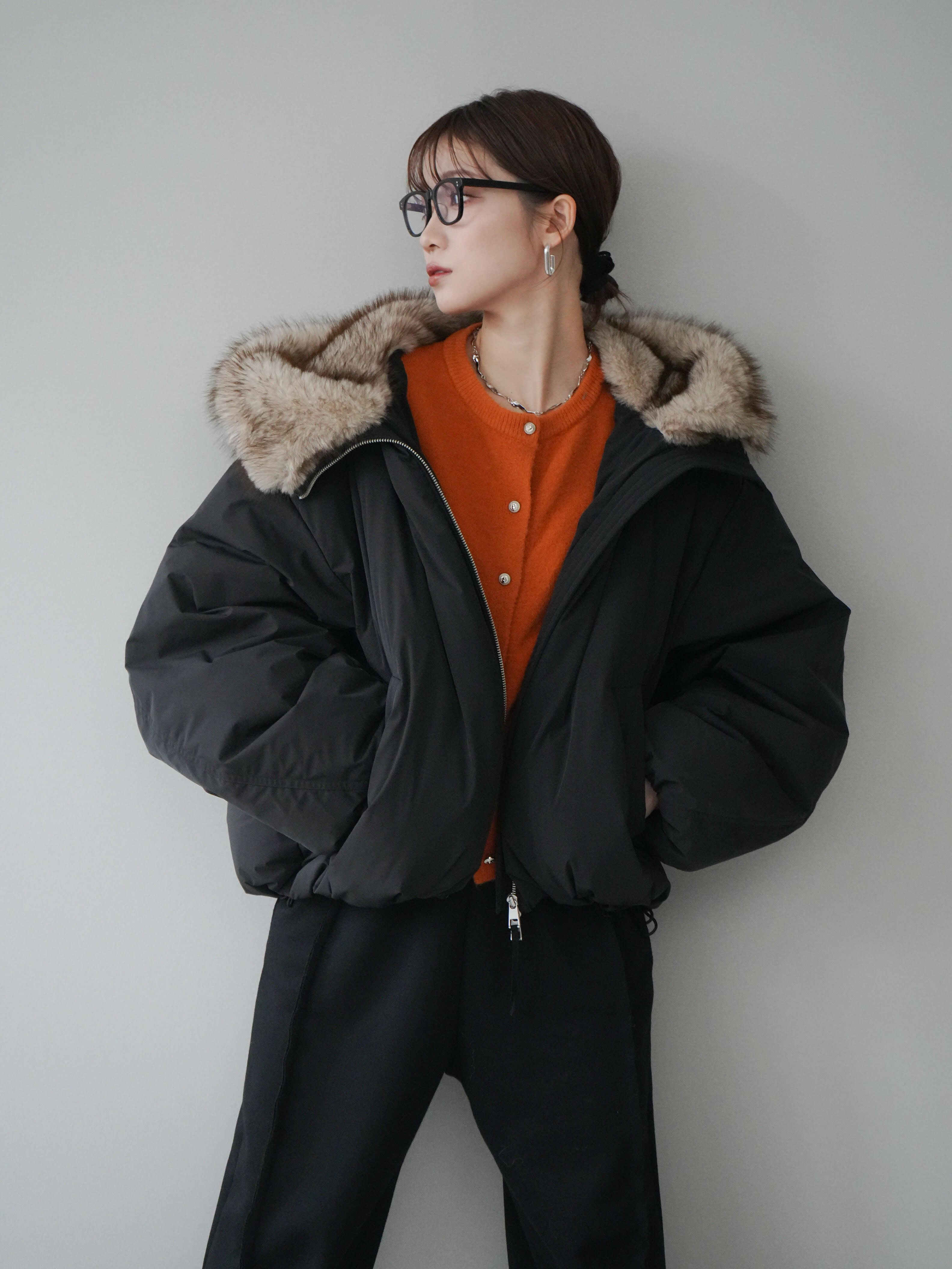 フードファーショートダウン 予約]フードファーショートダウンコート/black – Lumier