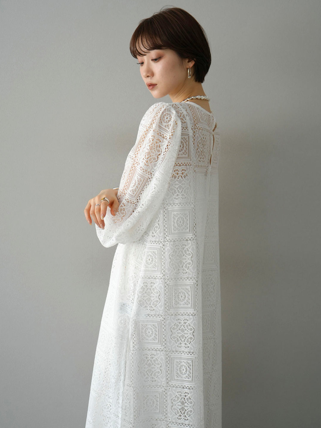 [Pre-order] Block Lace Volume Sleeve Dress/White