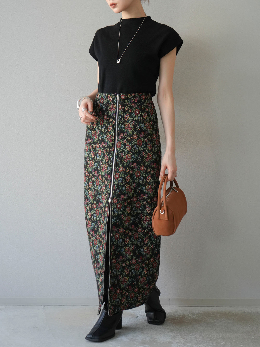 [SET]プチネックフレンチニットトップス+ゴブランフロントジップタイトスカート(2set)