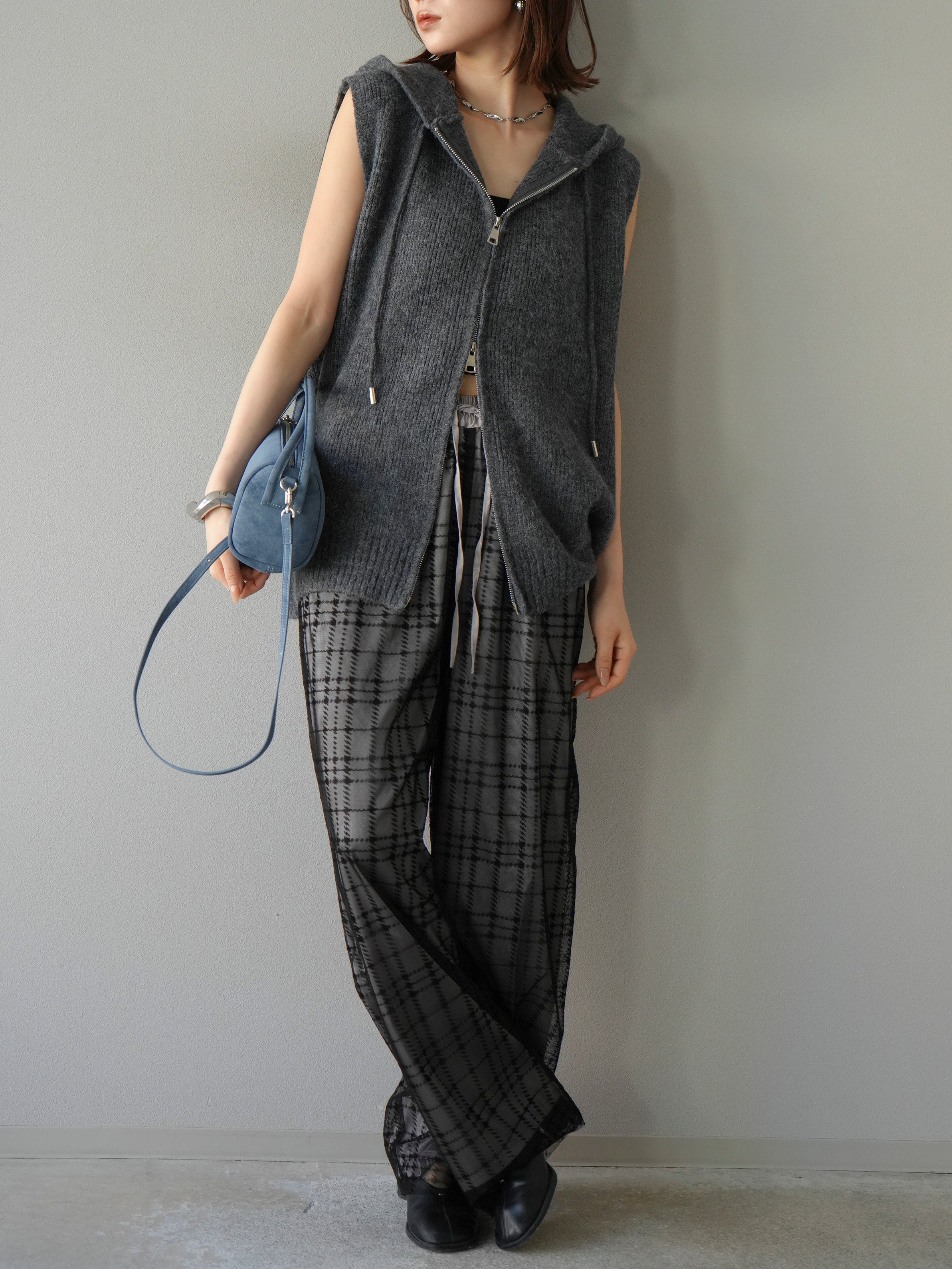 予約]ノースリーブニットパーカー/グレー – Lumier