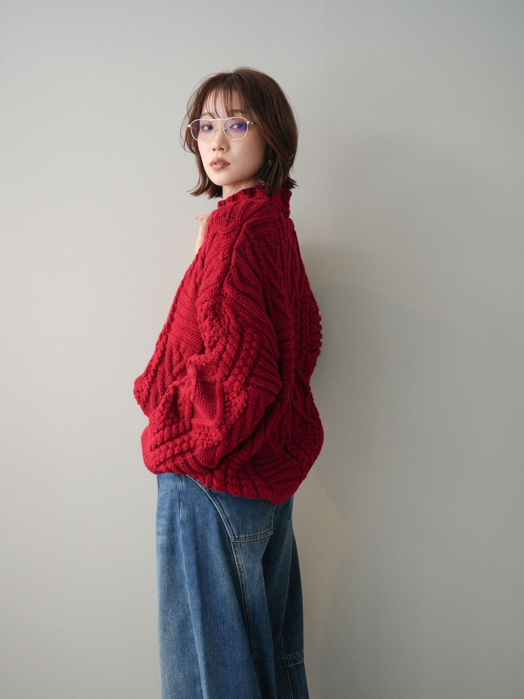 [予約]ケーブル編みモックネックニットプルオーバー/red