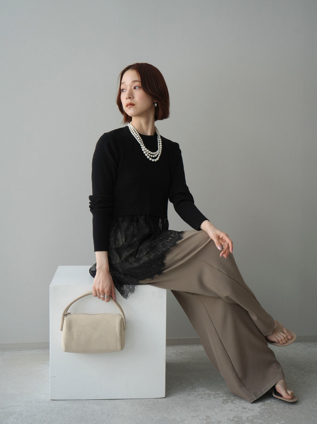 [SET]クルーネックレースドッキングリブニットトップス+ベルト付キーホルダーモチーフワイドパンツ(2set)