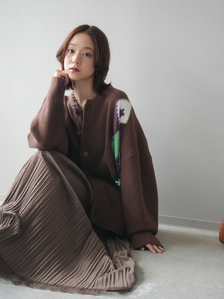 [SET]ハンドステッチアーガイルデザインニットカーディガン+裾レーススウェードプリーツマキシスカート(2set)