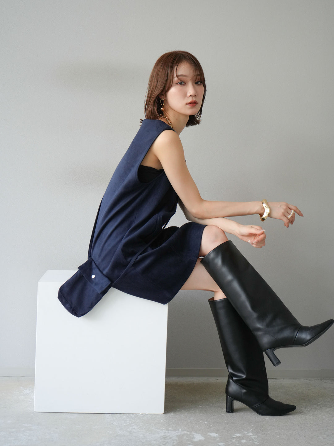 [予約]ショルダーポーチ付スウェードミニワンピース/ネイビー