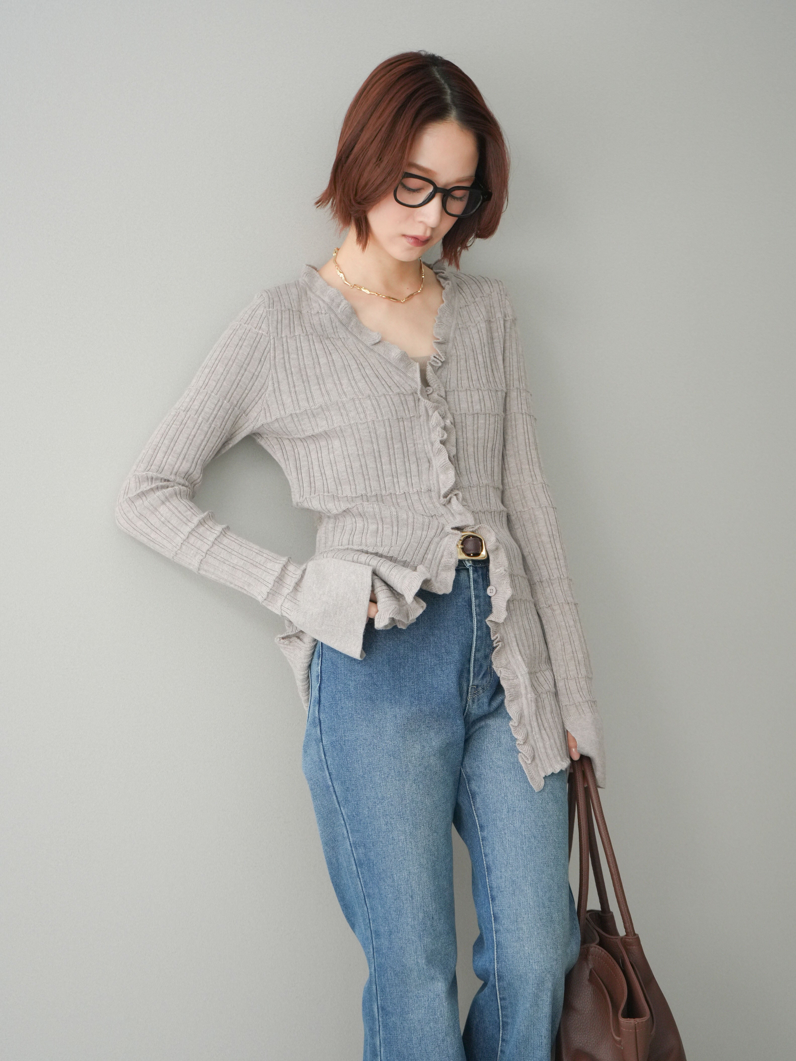 lumier [SET]ニットカーディガン+フレアデニムパンツ SET]フロントフリルリブニットカーディガン+フレアデニムパンツ(2set