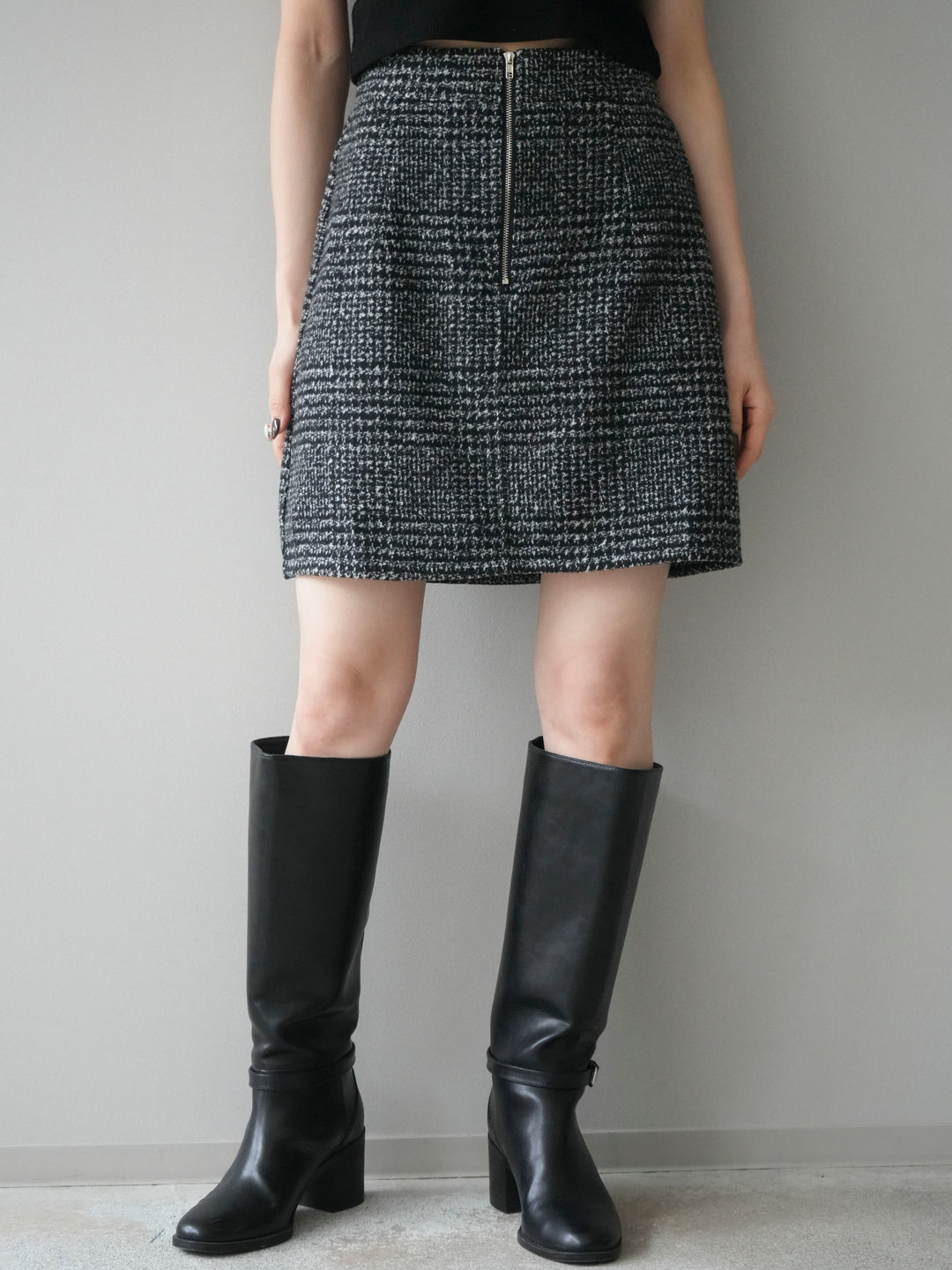 [予約]フロントZIPアソート柄ミニスカート/black